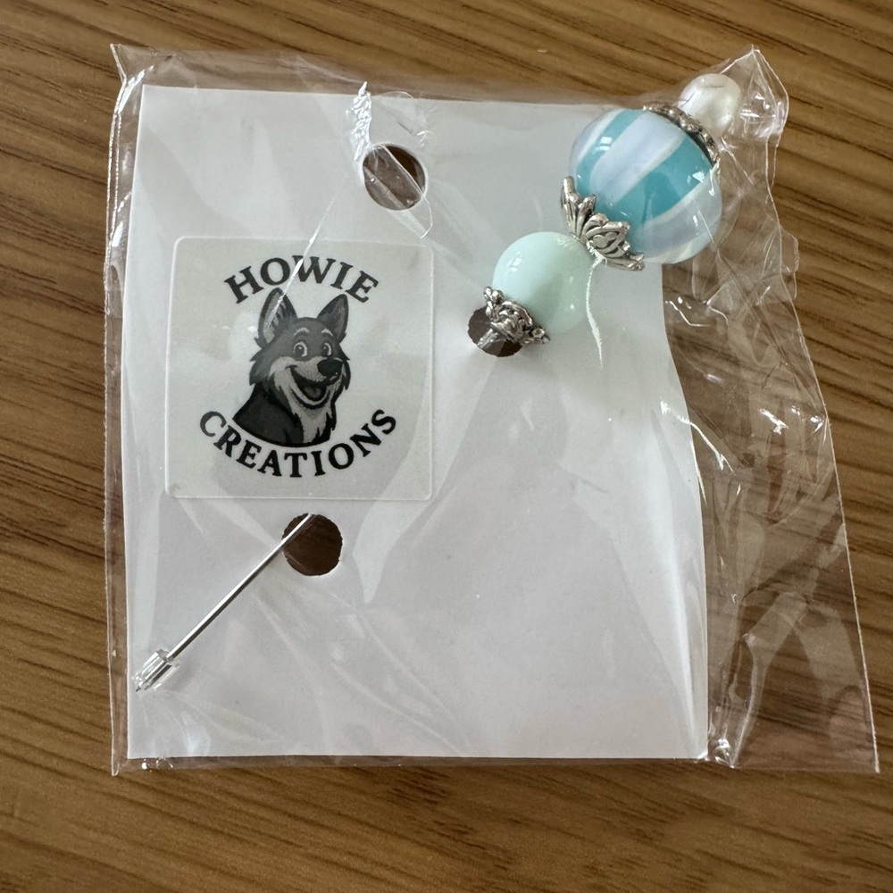 Howie Creations Blue and White Beaded Stick Pin - NWOT